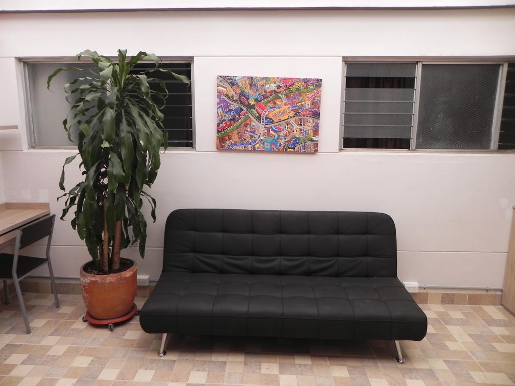 Hostal Tamarindo Inn Medellín Extérieur photo