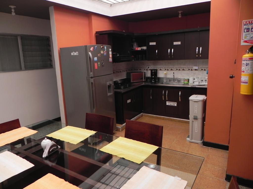 Hostal Tamarindo Inn Medellín Extérieur photo