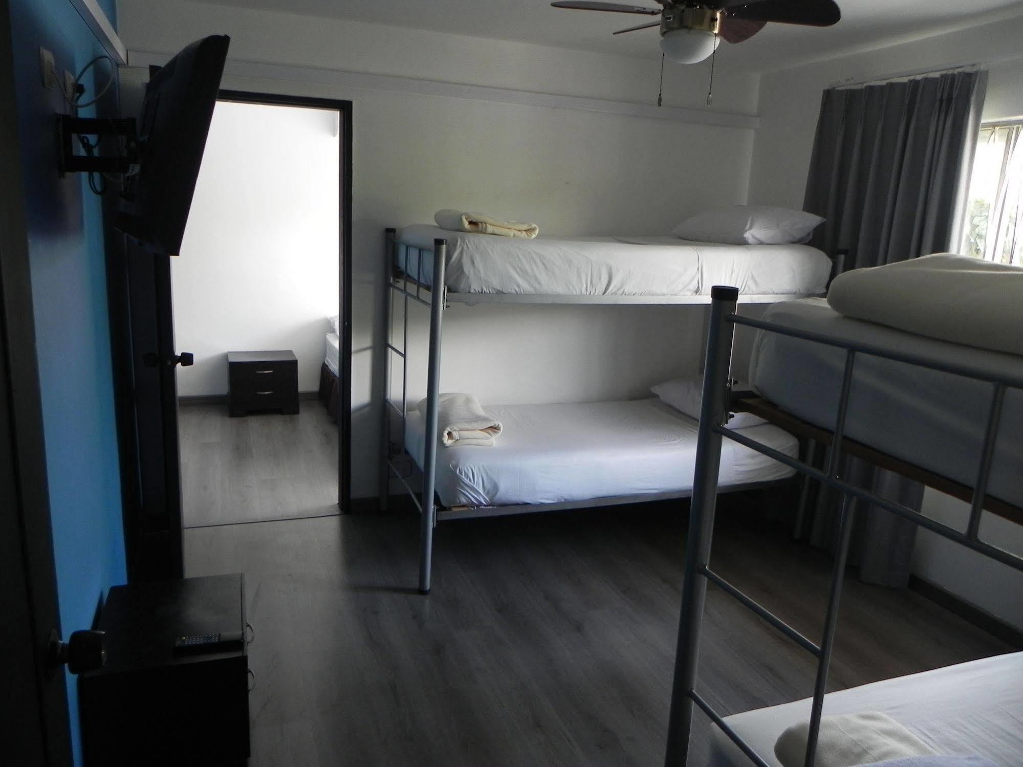 Hostal Tamarindo Inn Medellín Extérieur photo