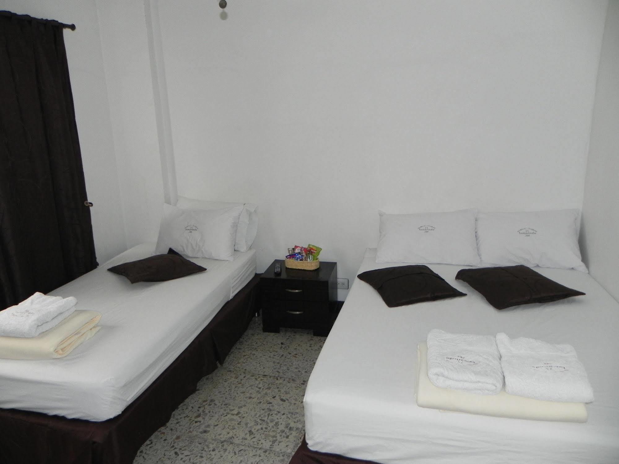 Hostal Tamarindo Inn Medellín Extérieur photo