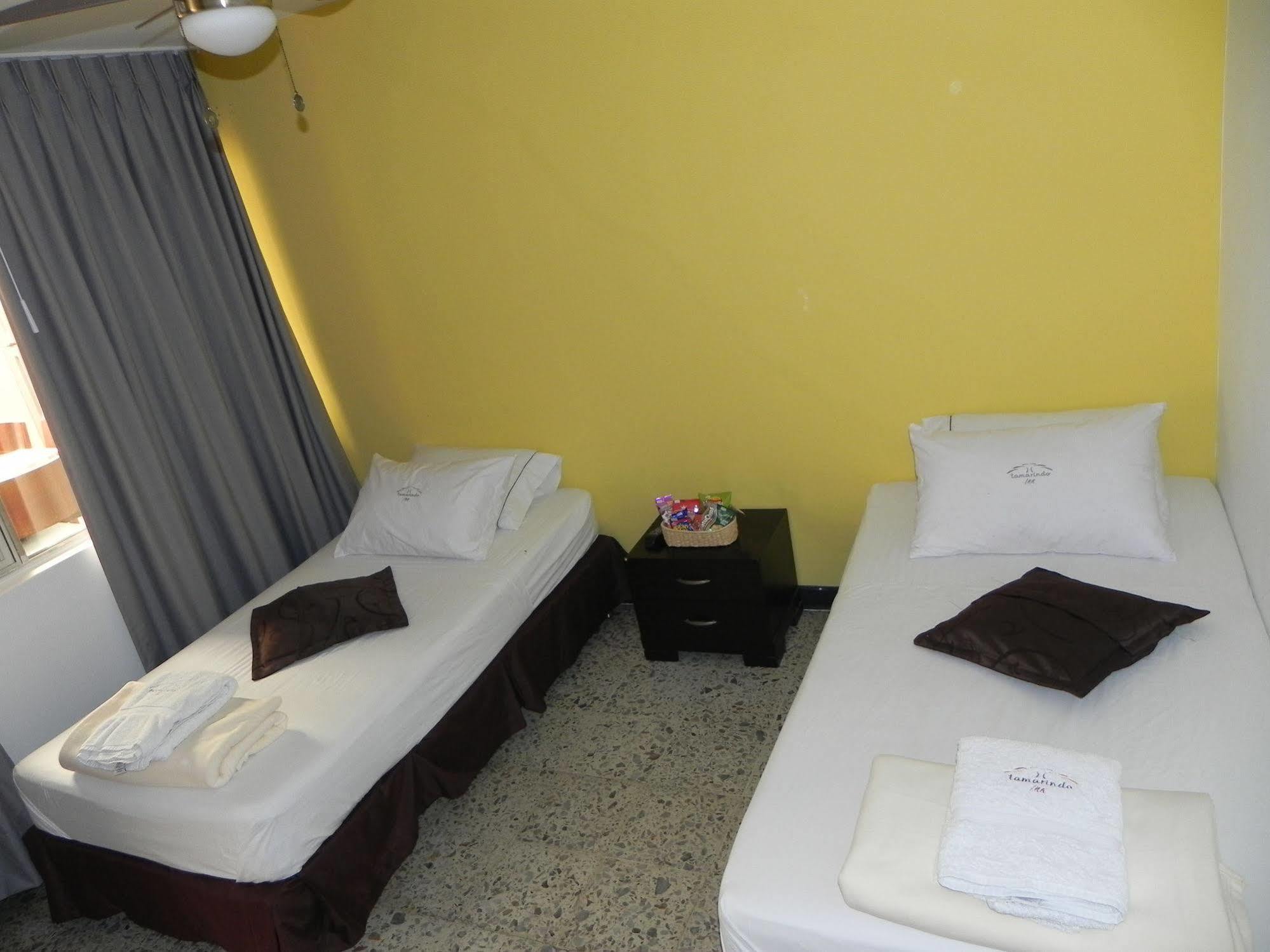 Hostal Tamarindo Inn Medellín Extérieur photo